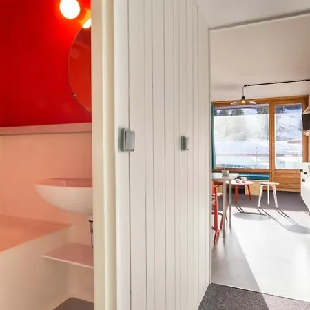 Les Lauzieres Apartment